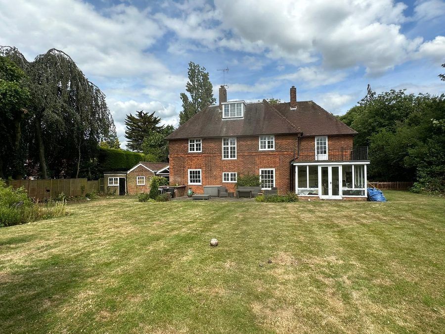 House before renovation, Knebworth