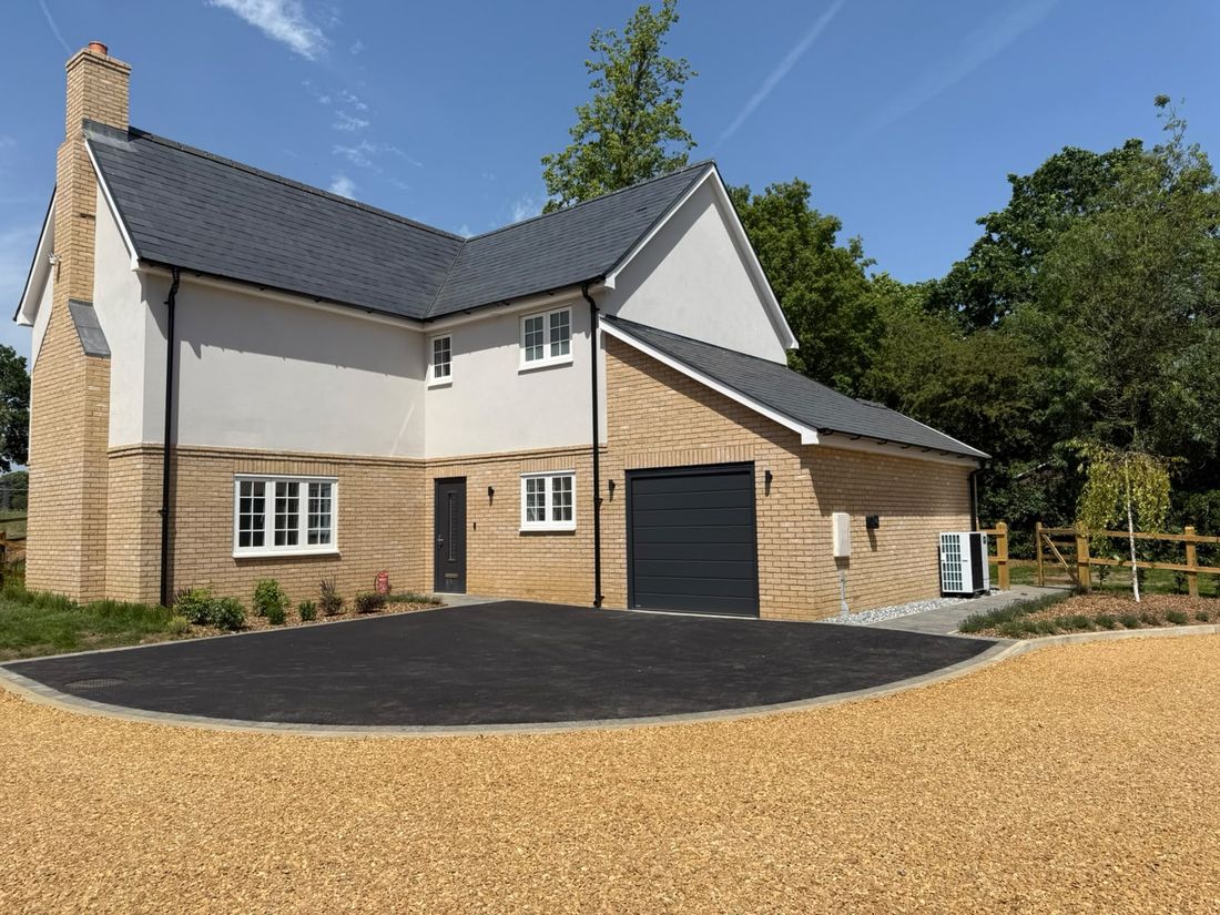 Second completed new-build house, The Graveley Collection